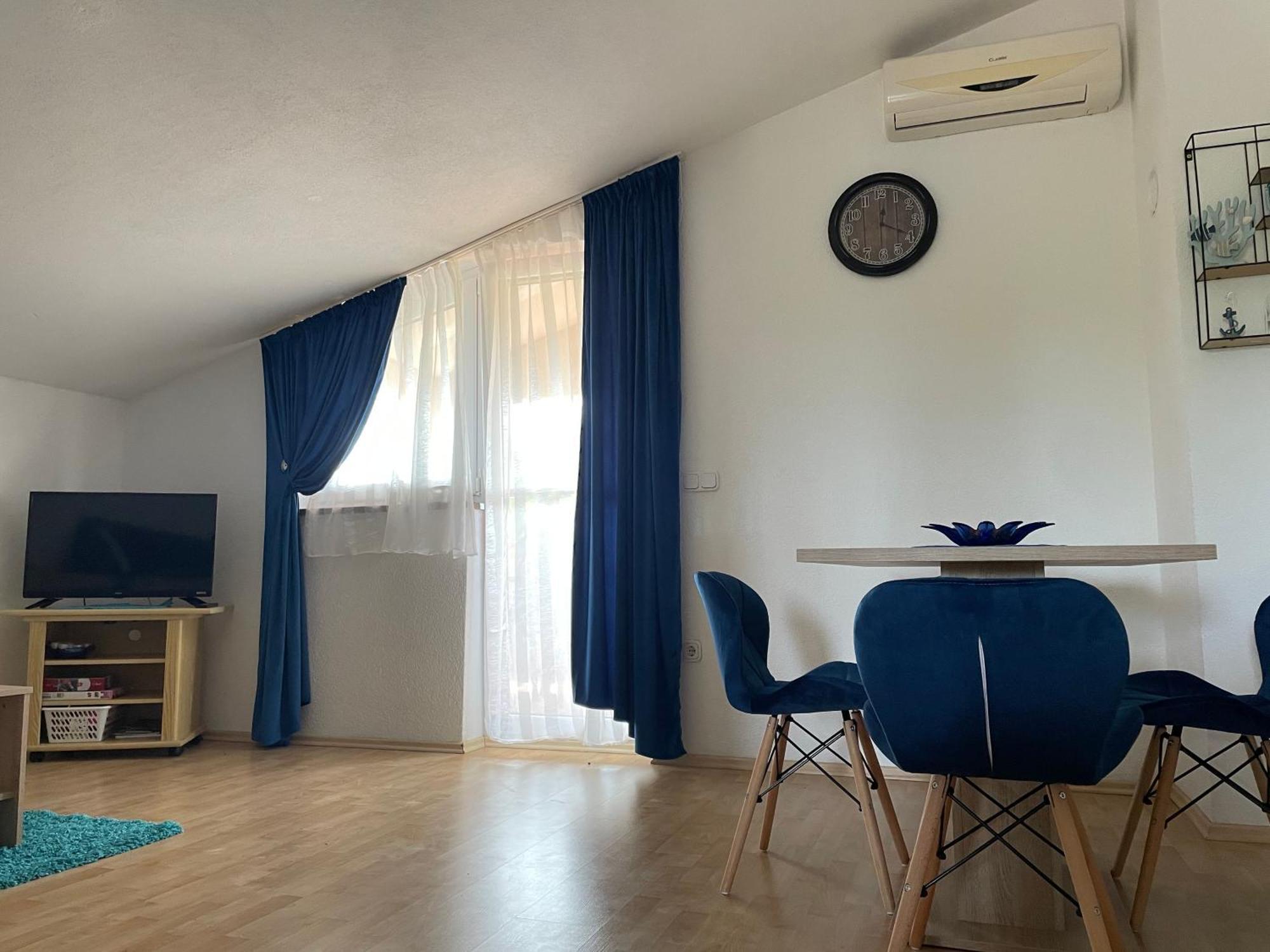 Apartments Dora Porec Exterior photo